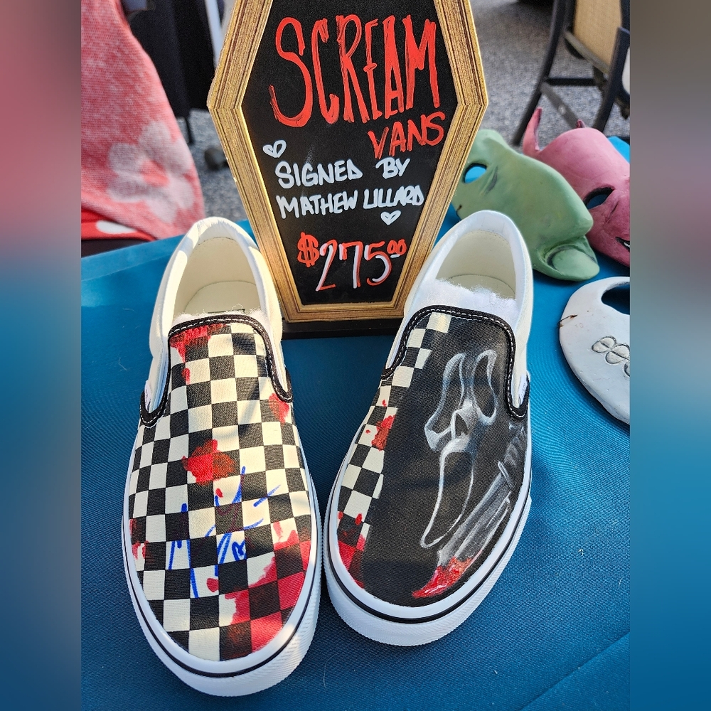 Custom Scream vans signed by Mathew Lillard